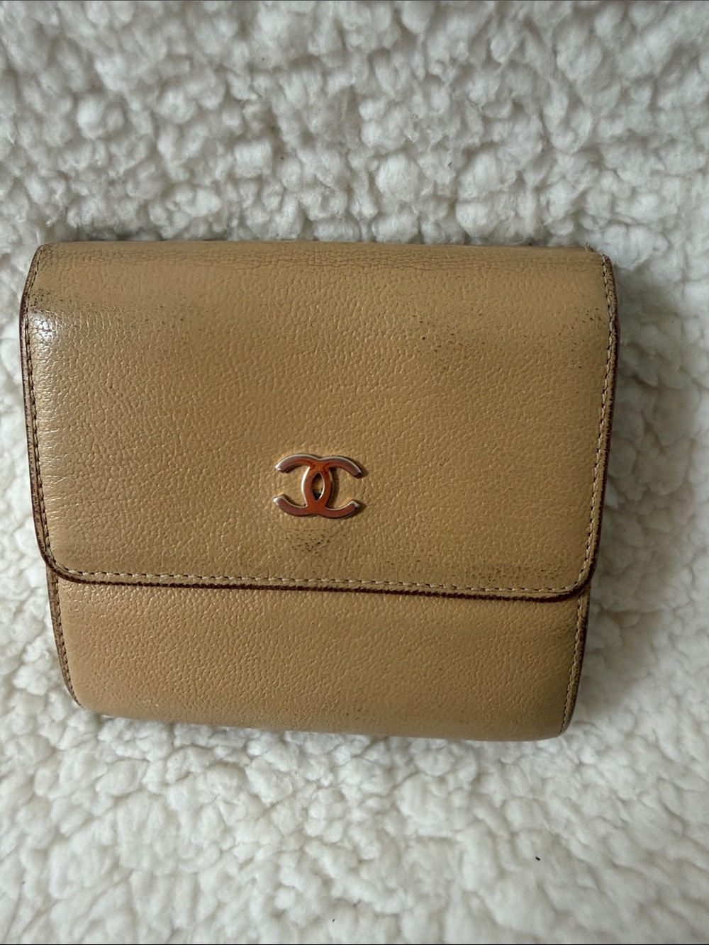 Chanel Wallet - GUC